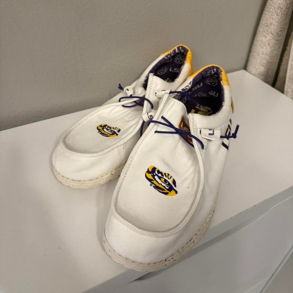LSU Tigers‎ College Spirit Canvas Shoes — Men's 11 — Geaux Tigers